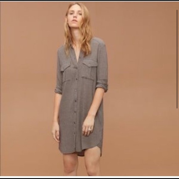 Black shirt - Picture 1 of 8